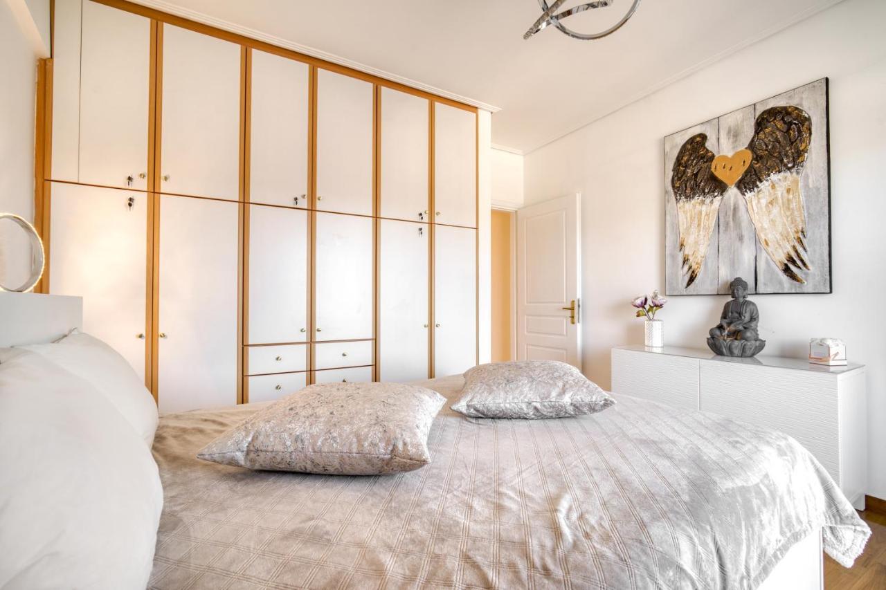Sea & Mountain Apartment Close To Port And City Lávrion エクステリア 写真