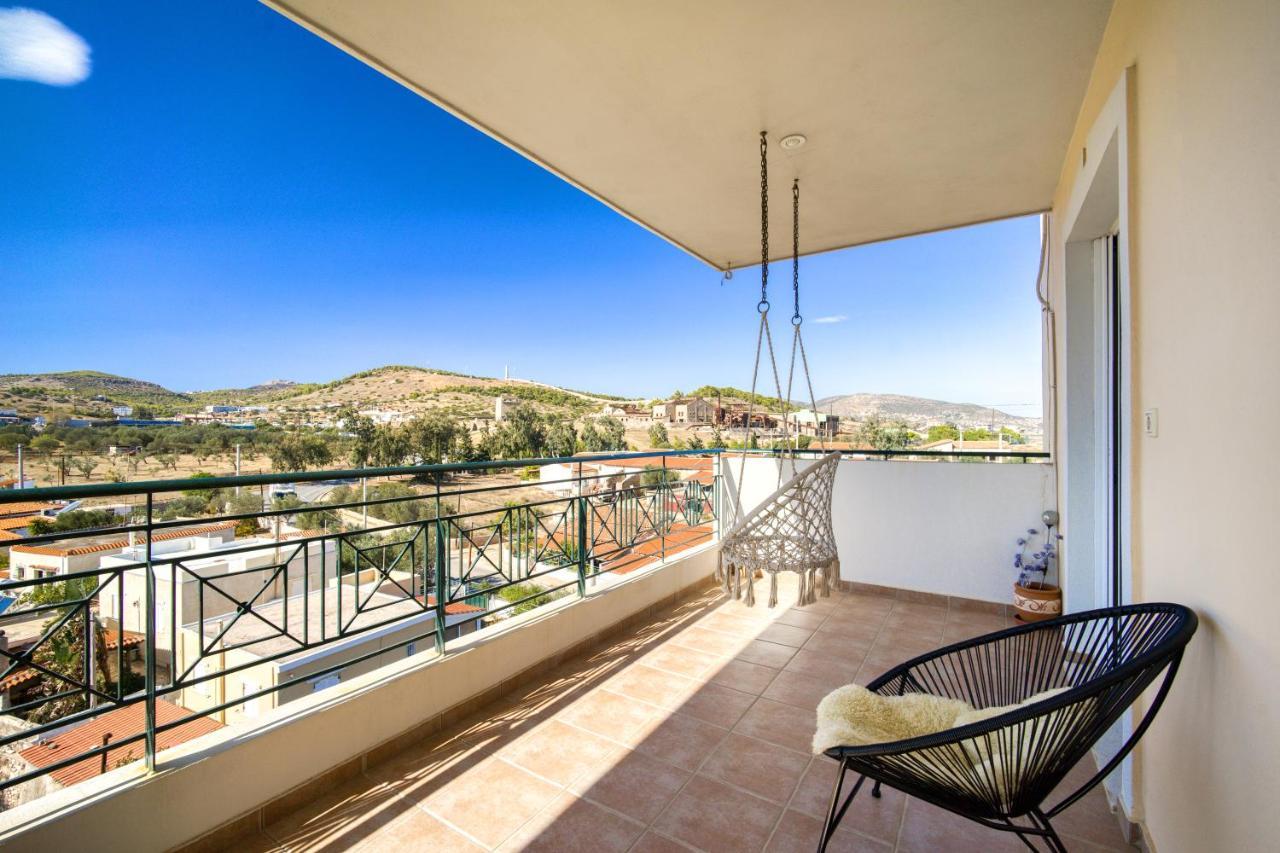 Sea & Mountain Apartment Close To Port And City Lávrion エクステリア 写真