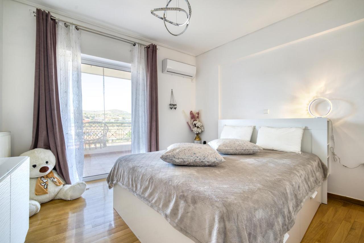 Sea & Mountain Apartment Close To Port And City Lávrion エクステリア 写真