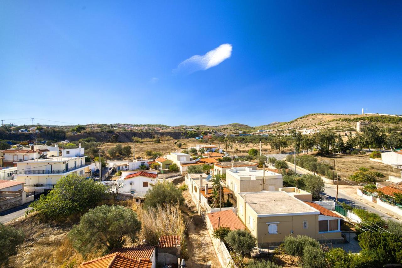 Sea & Mountain Apartment Close To Port And City Lávrion エクステリア 写真