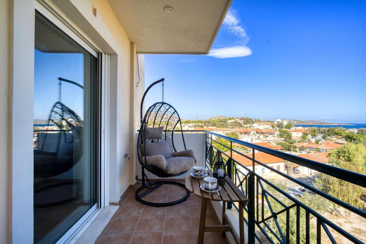 Sea & Mountain Apartment Close To Port And City Lávrion エクステリア 写真